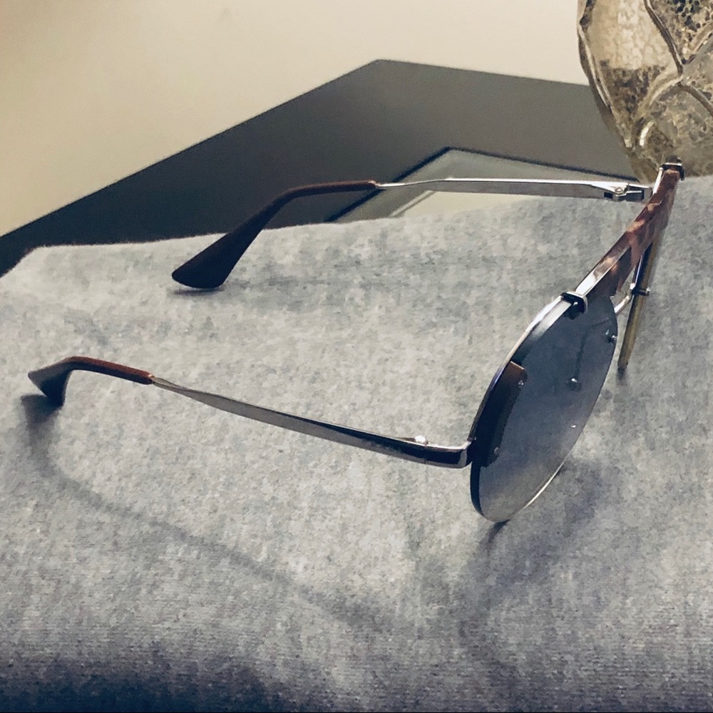 Prada Sunglasses - Picture 2 of 13